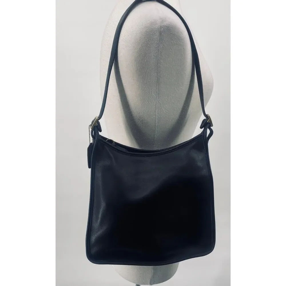 Vintage Coach Andrea Slim Hobo Shoulder Bag Zip Top 9073 Black Gold Womens